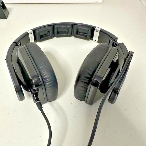 Monoprice On-the-Ear Wired Headphones with Aux Cable, Black - Picture 1 of 5